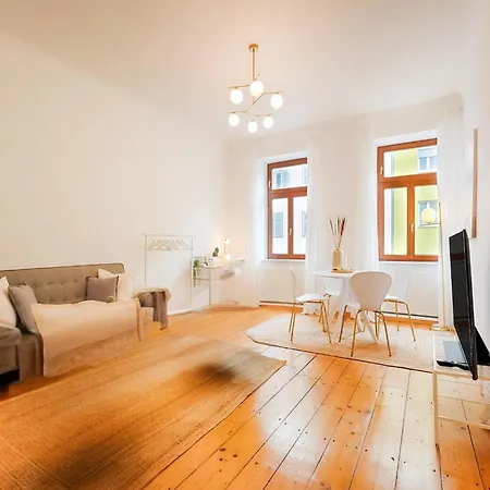 Apartmán Modernes City-apartment In *