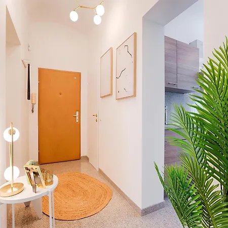 Modernes City-apartment In Apartman *